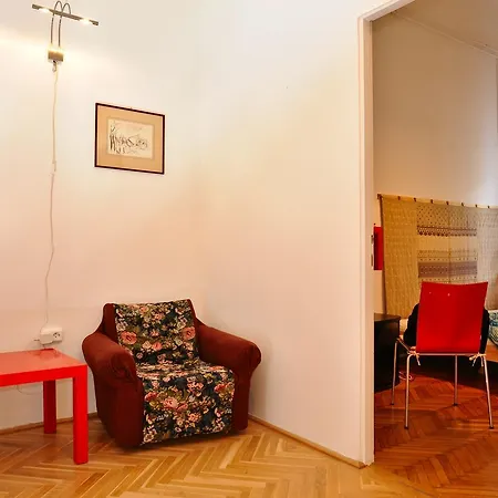 Zsofi's House 2.0 Ostello